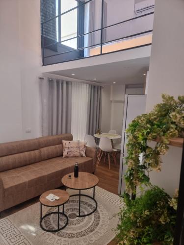 Amna's Apartment in Tirana-self check-in