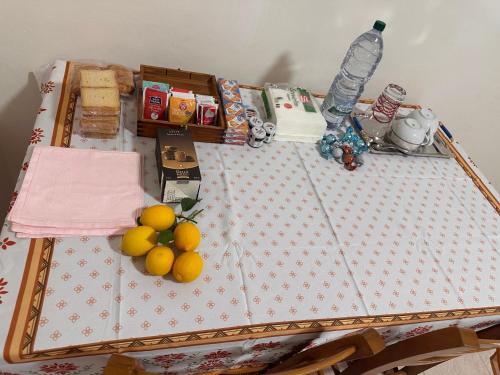 Đồ ăn tại/gần nhà khách