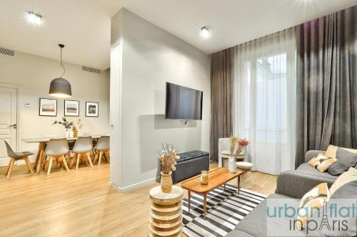 UrbanFlat 140 - Beautiful Duplex apartment in Saint-Germain des Pres