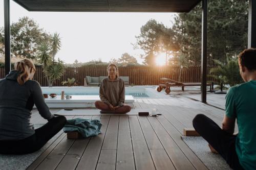 Surf & Yoga Retreats Portugal