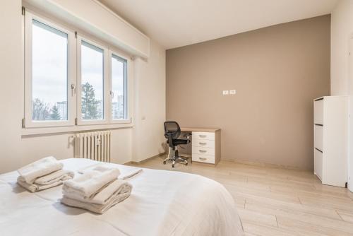 Milano Via Valsesia 4 Pax Wi-Fi