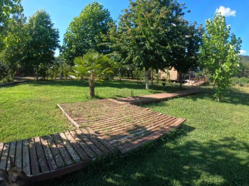 Ein Garten an der Unterkunft Cabañas el rincón de Colbún