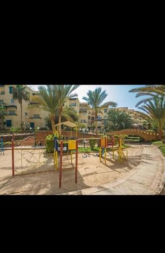 قريه الدهبيه