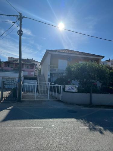 Apartment Sorriso - 1ST ROW BY THE BEACH