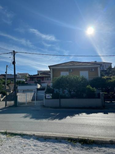 Apartment Sorriso - 1ST ROW BY THE BEACH