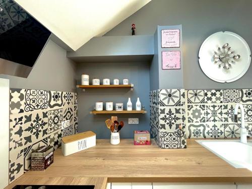 Fotografie z fotogalerie ubytování L'ESCALE SECRETE -- SPA et Salle cinéma 4K -- v destinaci Montenois