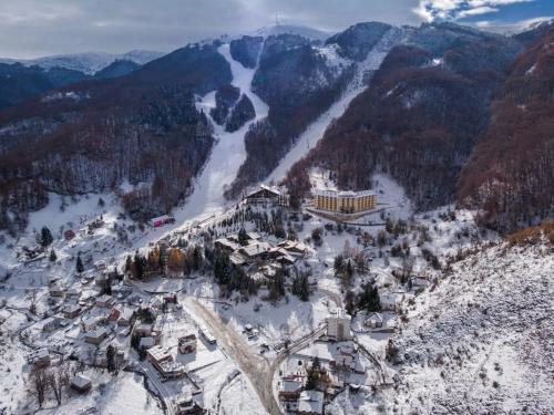 Een algemene foto van de bergen of uitzicht op de bergen vanuit het appartement