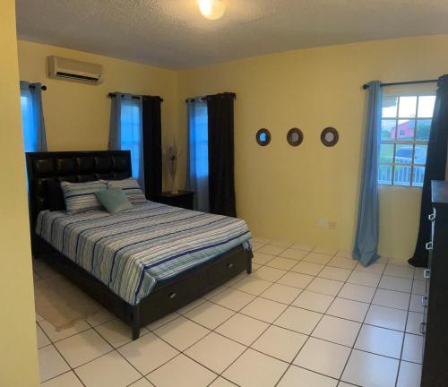 ภาพในคลังภาพของ RiTA's Tranquility ในชาร์ลส์ทาวน์