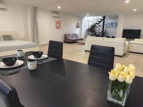 New - MiJa basement Loft Apartment steps from Beach - perfect for Sun and Sport Seekers photo 34