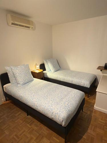 Duplex top floor 1km from Eiffel Tower