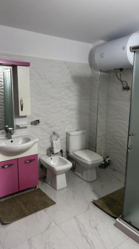 Bilik mandi di Casa Mimoza