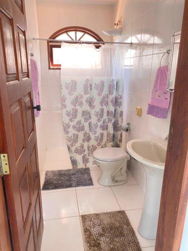 Et badeværelse på Casarão em Itaipava