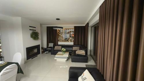 Khu vực ghế ngồi tại Pustelnika Chatka nad Brennicą