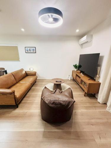 Namba Dotonbori 4BR House Free Parking