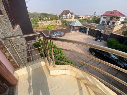 Nabolaget omkring lejligheden eller i nærheden