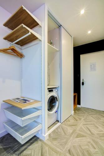 Studio Senses Seaview Agde Naturist by Senses Explorers
