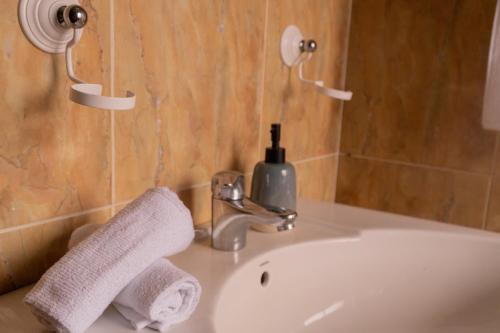 Koupelna v ubytování The Dragon's Lair