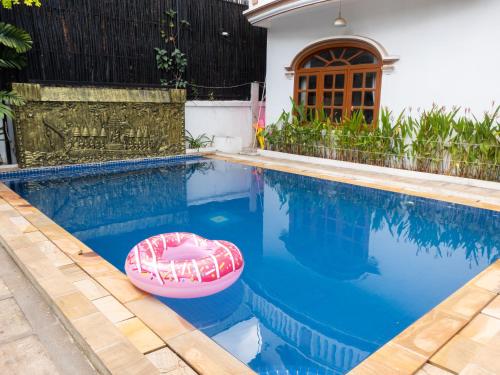 Piscina a Share Happy Hotel o a prop