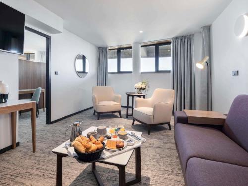 Mad på hotellet eller i nærheden