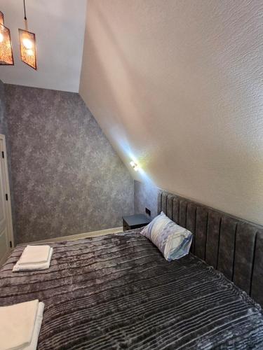 Tempat tidur dalam kamar di AFrame Shahdag