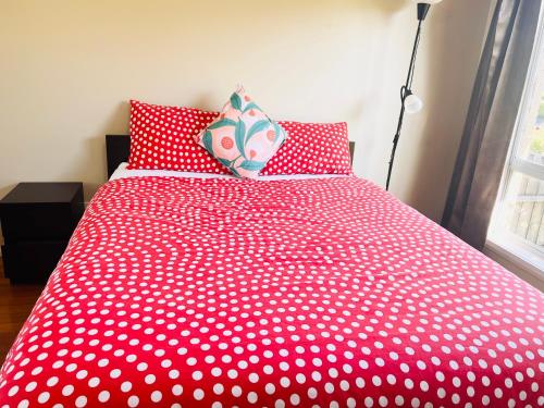 Billede fra billedgalleriet på Cozy, quiet private room in Lalor i Lalor