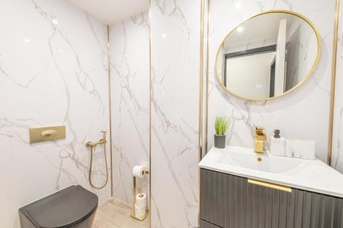 Easter Cosy 4 Bedroom Apartment - Edinburgh photo 41