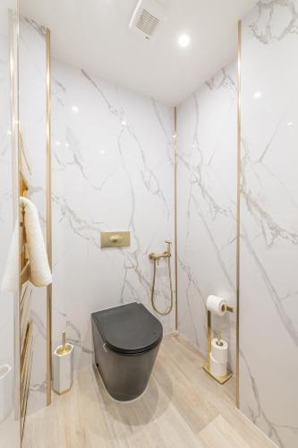 Easter Cosy 4 Bedroom Apartment - Edinburgh photo 40