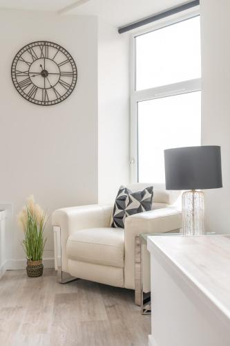 Easter Cosy 4 Bedroom Apartment - Edinburgh photo 10