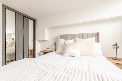 Easter Cosy 4 Bedroom Apartment - Edinburgh photo 17