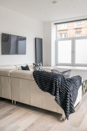 Easter Cosy 4 Bedroom Apartment - Edinburgh photo 13