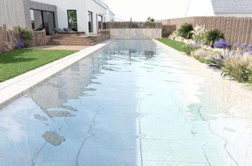 TRILIV 1 - Piscine 25m Sauna Jacuzzi