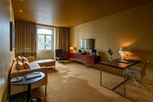 Pestana Palacio do Freixo, Pousada & National Monument - The Leading Hotels of the World