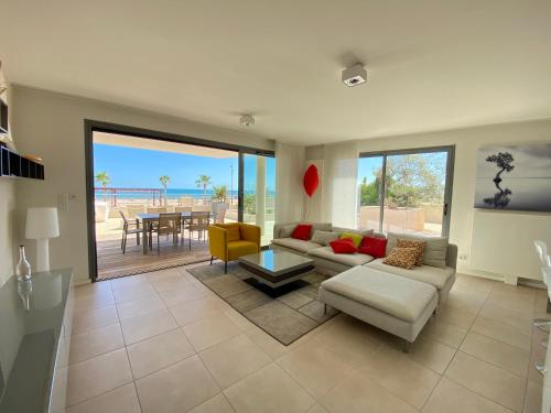 Appartement de standing avec vue imprenable sur la mer