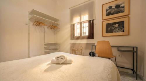 Gorgeous 2-Bed Apt in Seville Center