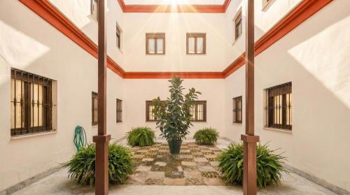 Gorgeous 2-Bed Apt in Seville Center