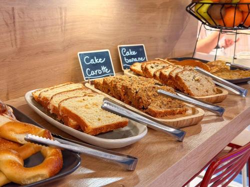 Mad på hotellet eller i nærheden