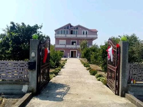 Villas Maria for rent feeling Home Durres city