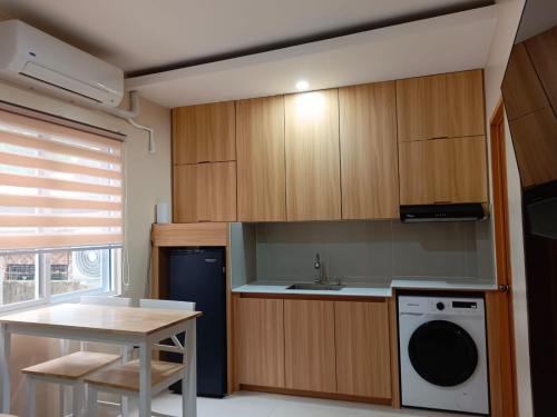 Kuchyň nebo kuchyňský kout v ubytování 2 Bedrooms with Kitchen, Living Room