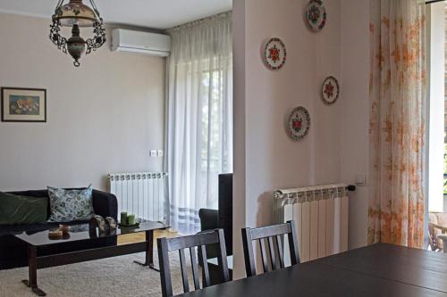 Apartment Deligradska