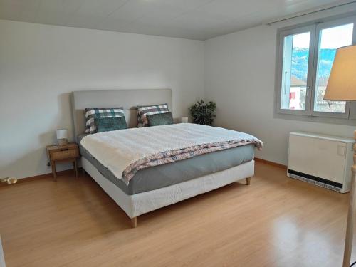 Thun Mountain View Stay – Central & Quiet