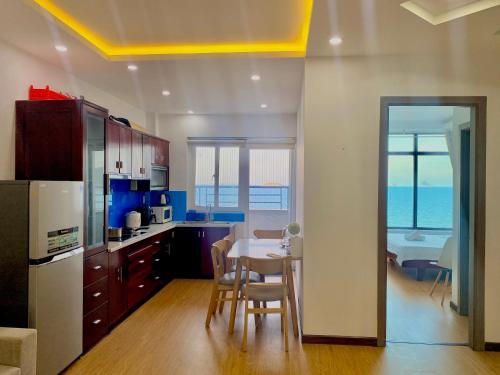 Nhà bếp/bếp nhỏ tại Ocean Dream Apartment Nha Trang
