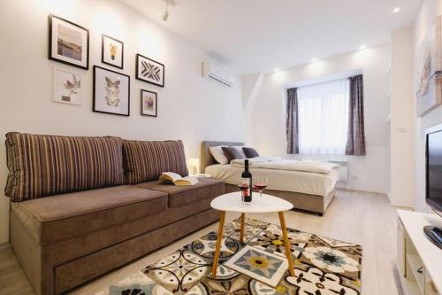 Apartment Hana Lux-Cozy Studio Near Danube, Easy Parking