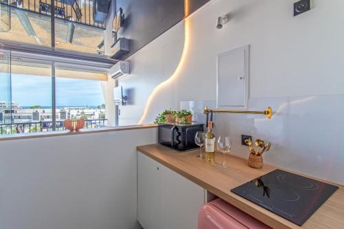 Studio Déluge SeaView Shower & Cross, Agde Naturist
