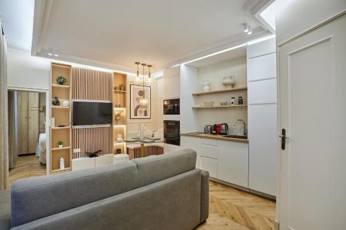 Sublime apartment in the heart of Paris 4 people FBMAR1 by Studioprestige