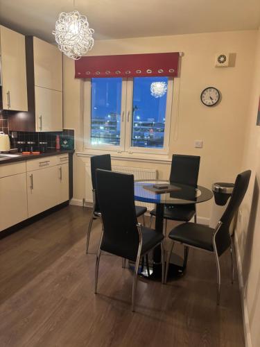 Nhà bếp/bếp nhỏ tại AB11 Apartments - Portland Street