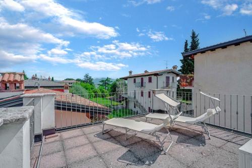 -Centrale- Terrazza sul Lago, la brezza del Garda photo 3