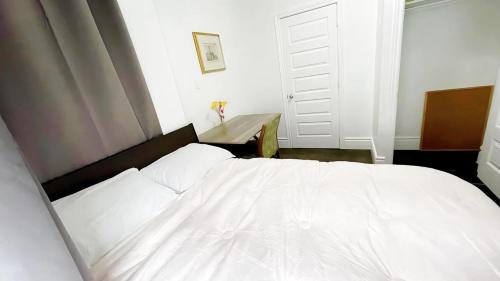 Foto dalla galleria di warm heart toronto a Toronto