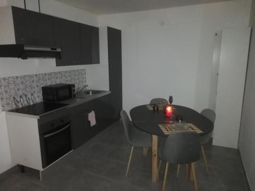 Gallery image of Love room la Cabalove in Quissac