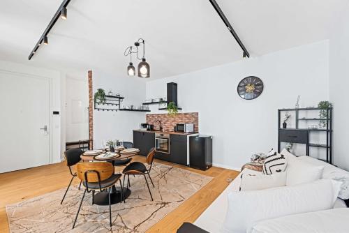 Industrialist - Design Suite in Central Vienna