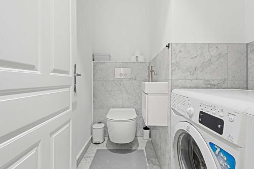 Industrialist - Design Suite in Central Vienna